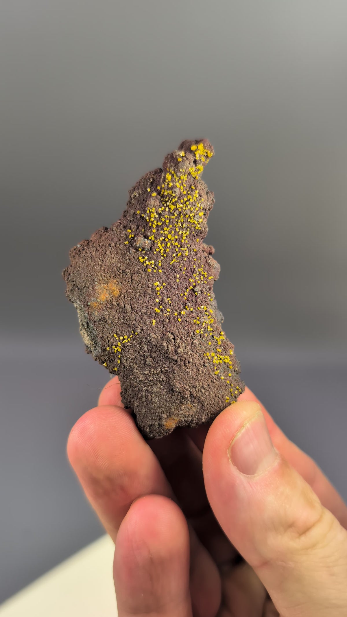 wulfenite